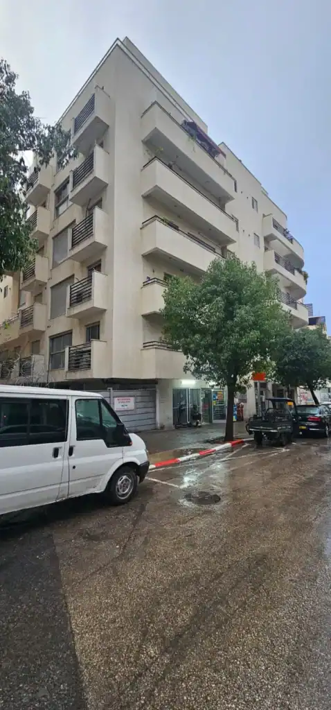 חזית בניין ראשי איגר