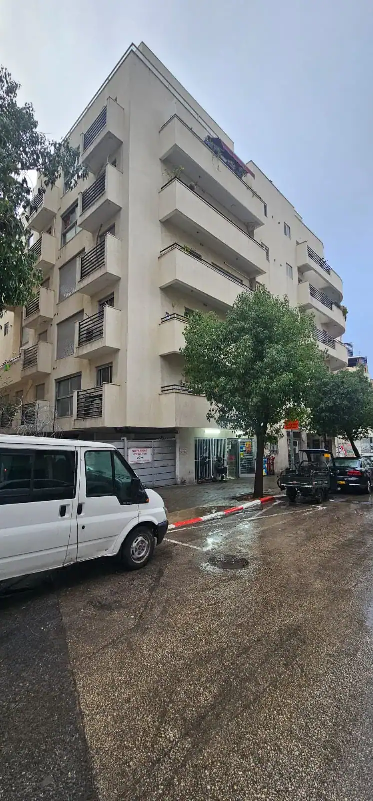 חזית בניין איגר למכירה חזית בניין ראשי איגר