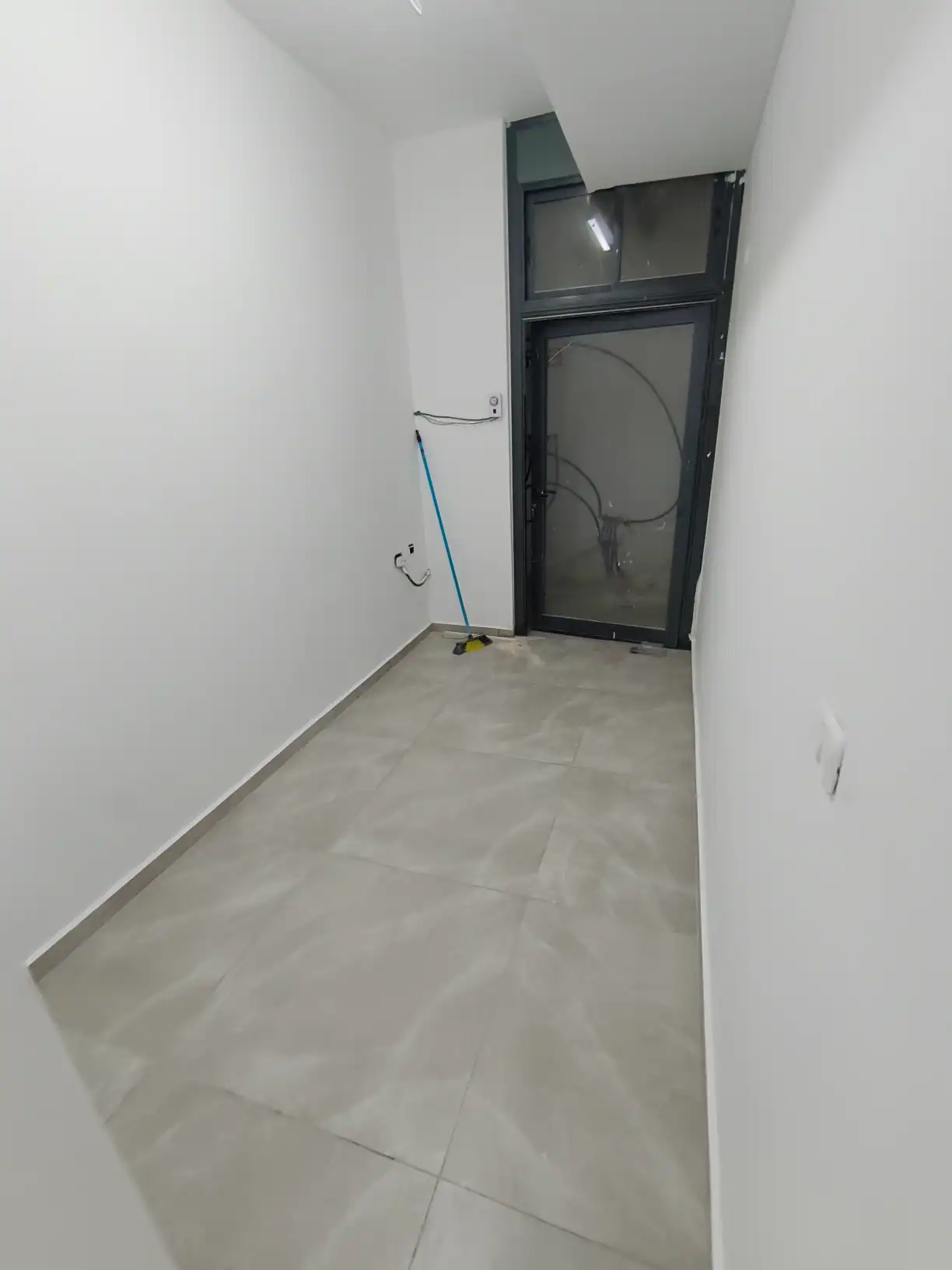 המשביר חדר נוסף המשביר תל אביב דירה להשכרה כולל חשבונות